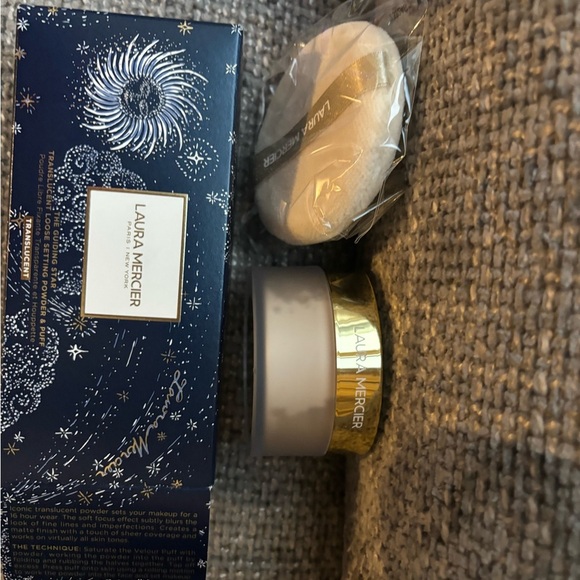 Brand new Laura Mercier  Translucent Setting Powder (Limited Edition) ! - Picture 6 of 7